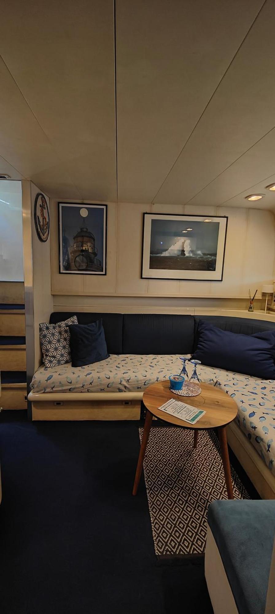 Desire Charming House Boat Hotel Палермо Екстериор снимка