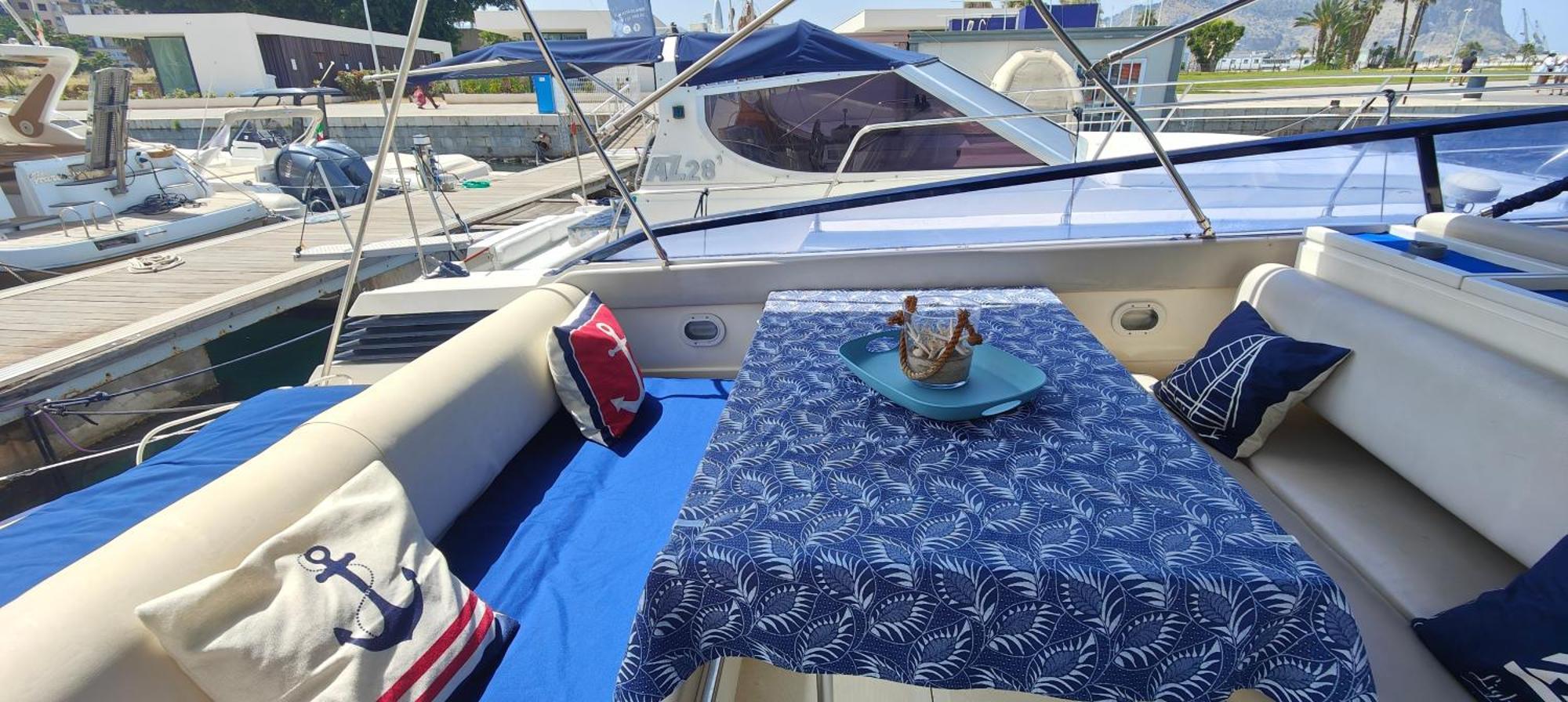 Desire Charming House Boat Hotel Палермо Екстериор снимка